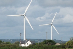 wind-turbine-and-house